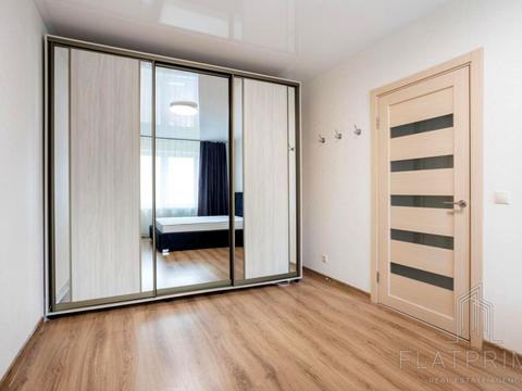 квартира за адресою Софії Русової вул., 7-Г