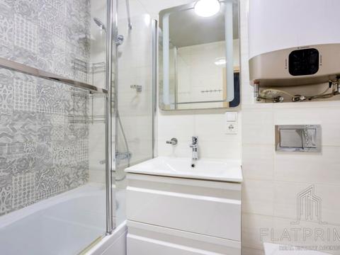 квартира за адресою Софії Русової вул., 7-Г