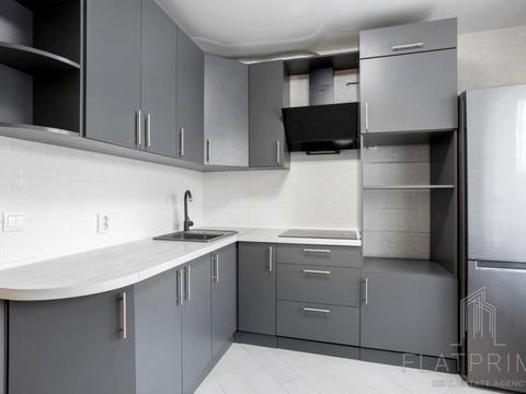 квартира за адресою Софії Русової вул., 7-Г