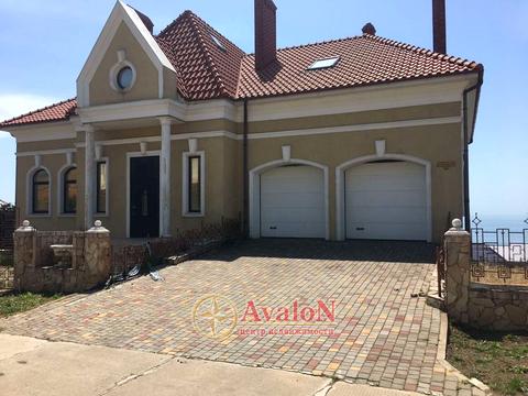 будинок за адресою Лазурная, 1