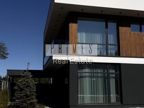 будинок за адресою Лугова вул.