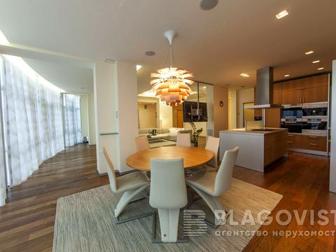 квартира за адресою Провіантська вул. (Галі Тимофєєвої), 3