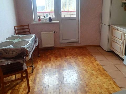 квартира за адресою Київ, Моторний пров., 9