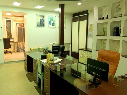 комерційна за адресою Мироносицька вул., 99