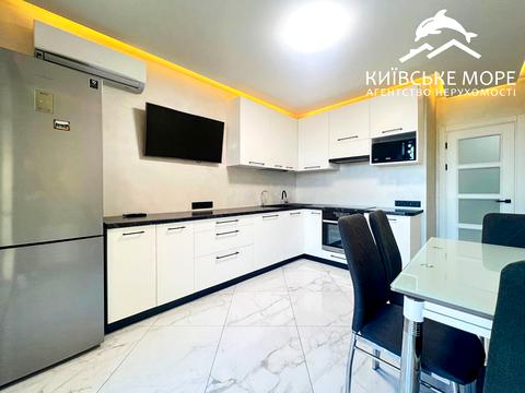 квартира по адресу Князя Романа Мстиславича ул. (Генерала Жмаченка), 28-А