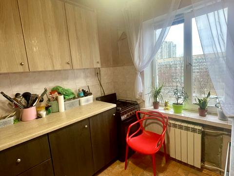 квартира за адресою Романа Ратушного вул. (Волгоградська), 18