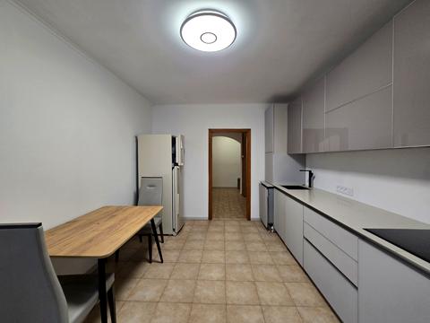 квартира по адресу Миколы Бажана просп., 36