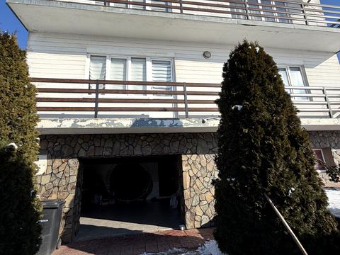 будинок за адресою Лукіяновича