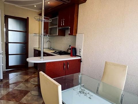 квартира за адресою Покровська вул. (Подбєльського), 33