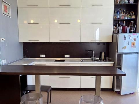 комерційна за адресою Січових Стрільців вул. (Артема), 79