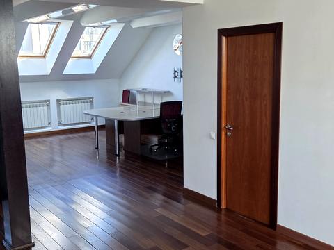 комерційна за адресою Січових Стрільців вул. (Артема), 79