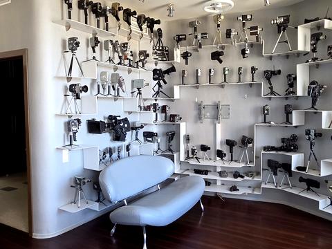 комерційна за адресою Січових Стрільців вул. (Артема), 79