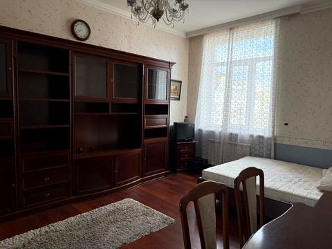 квартира по адресу Коцюбинского Михаила ул., 2