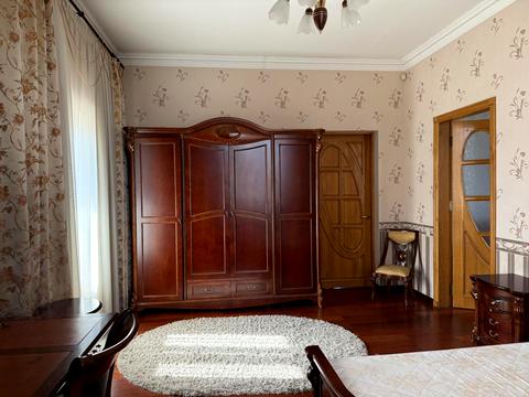 квартира по адресу Коцюбинского Михаила ул., 2