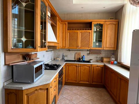 квартира по адресу Коцюбинского Михаила ул., 2