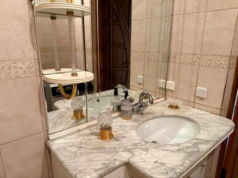 квартира по адресу Коцюбинского Михаила ул., 2