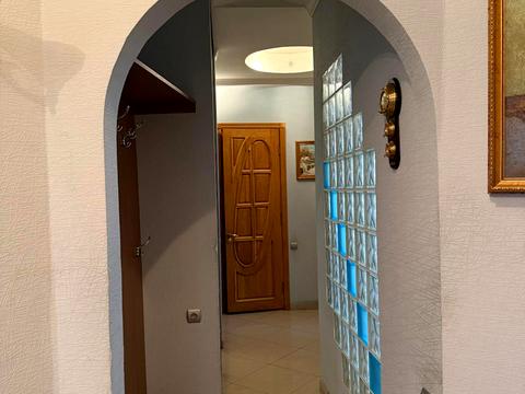 квартира по адресу Коцюбинского Михаила ул., 2