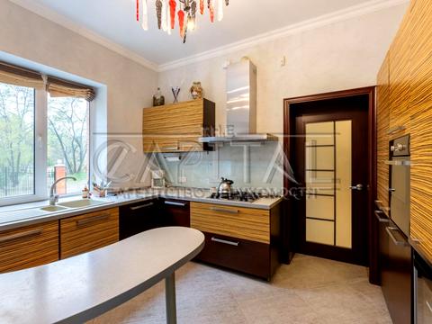 будинок за адресою Дружби вул., 1