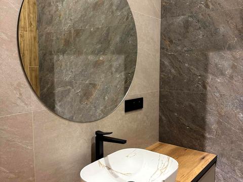 будинок за адресою Виноградна вул.