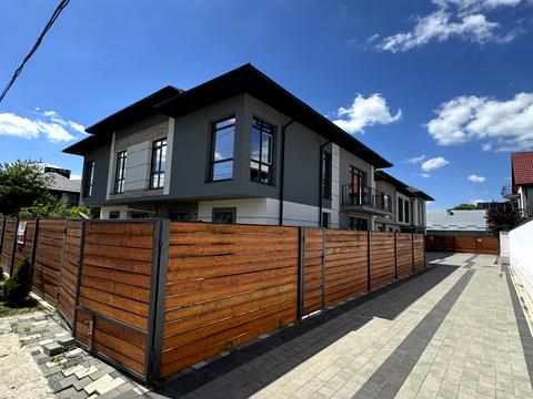 дом по адресу Свободная ул.