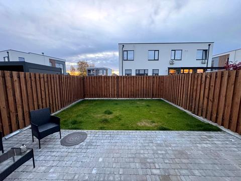 будинок за адресою Виноградна вул.