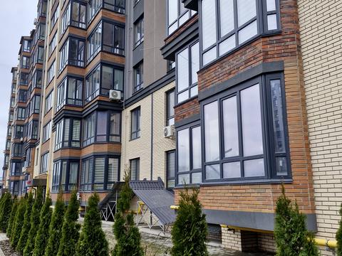 квартира за адресою Домбровського вул., 3б, к.14,15