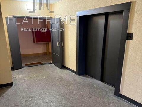 квартира за адресою Анни Ахматової вул., 15