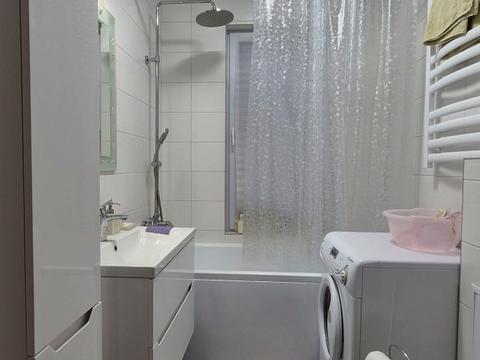 дом по адресу Ялинкова