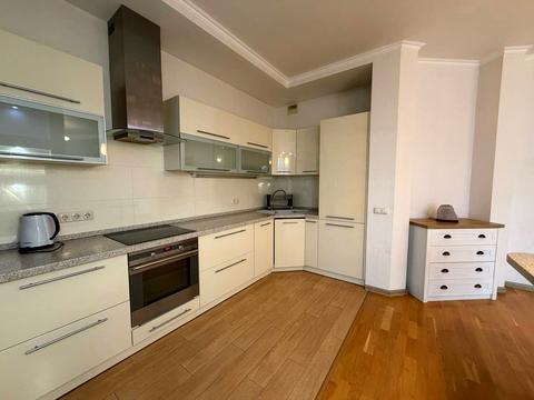 квартира за адресою Панаса Мирного вул., 17