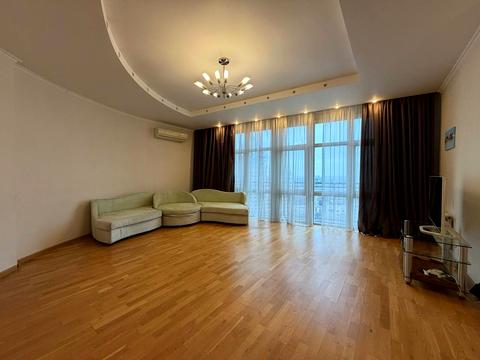 квартира за адресою Панаса Мирного вул., 17