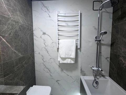 квартира за адресою Білогірська вул., 13