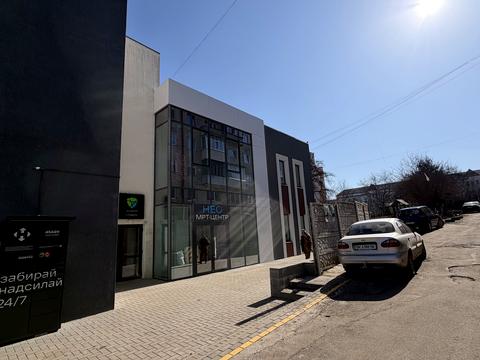 комерційна за адресою Миколи Карнаухова вул. (Мірющенка), 21