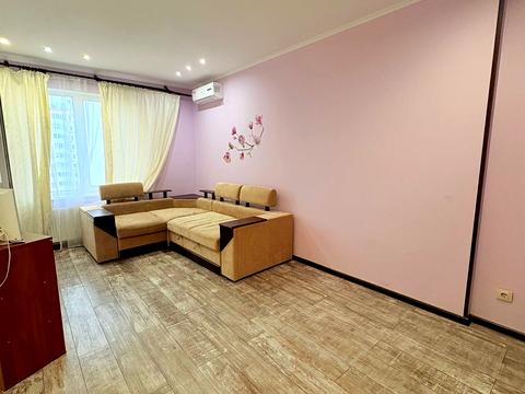 квартира за адресою Райдужний масив вул., 20