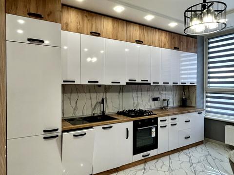 квартира за адресою Тролейбусна вул., 16