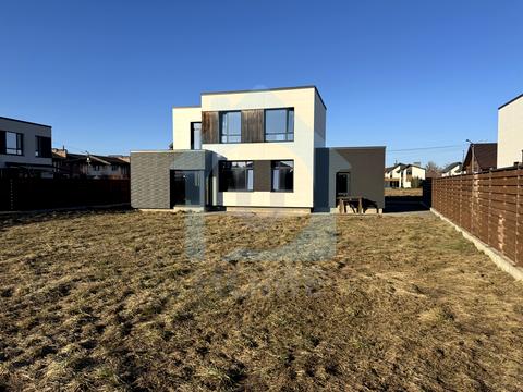 будинок за адресою 3-тя Будівельників вул.