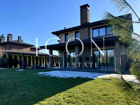 будинок за адресою не вказуємо