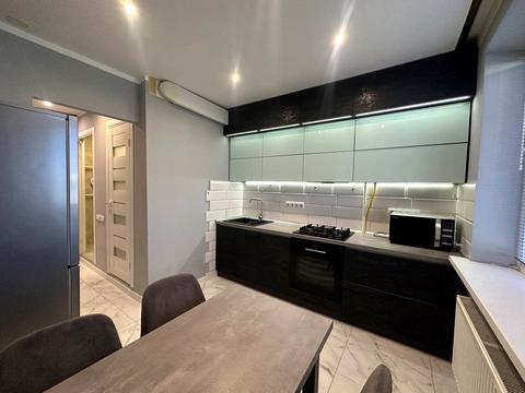 квартира за адресою Червоної Калини просп., 104