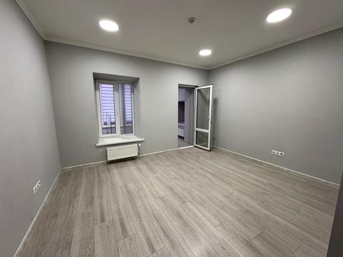 комерційна за адресою Грецька вул., 52