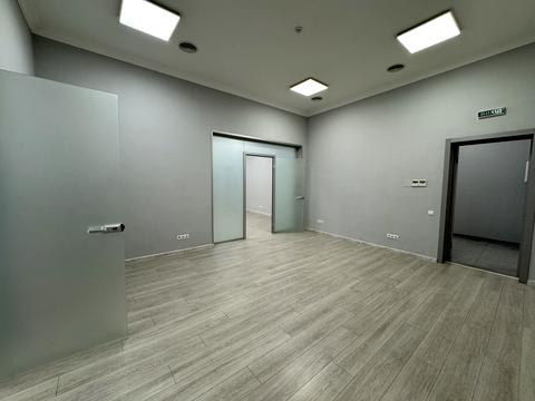 комерційна за адресою Грецька вул., 52