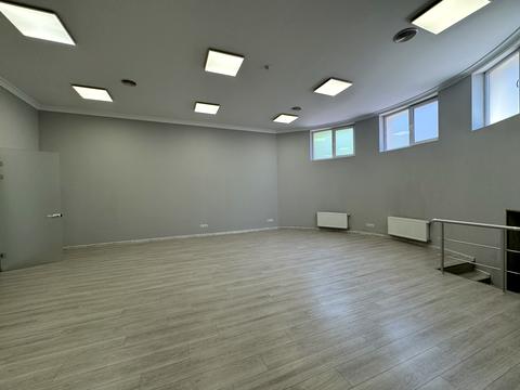 комерційна за адресою Грецька вул., 52