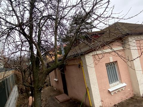 будинок за адресою Валерія Лобановського просп. (Червонозоряний), 56/21-А