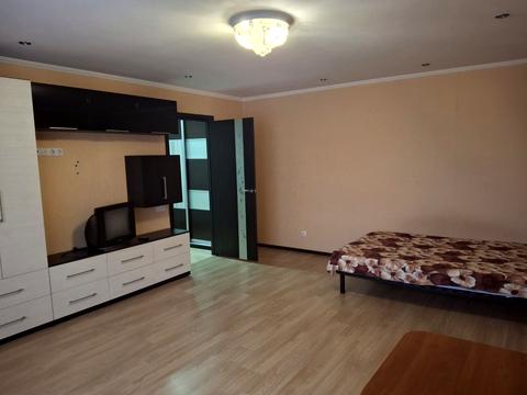 квартира за адресою Панаса Мирного вул., 18