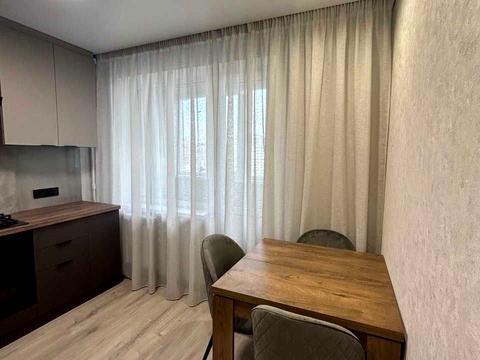 квартира по адресу Владимира Ивасюка просп. (Героїв Сталінграду), 27-А