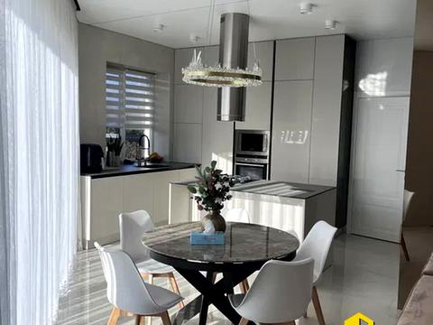 будинок за адресою Грушевського, 2 Е