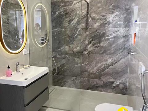 будинок за адресою Грушевського, 2 Е