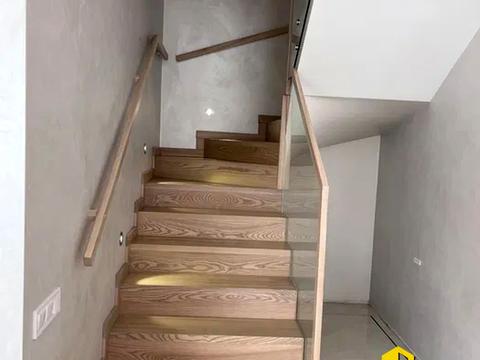 будинок за адресою Грушевського, 2 Е