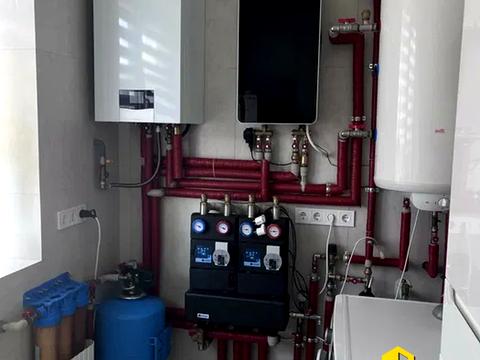 будинок за адресою Грушевського, 2 Е