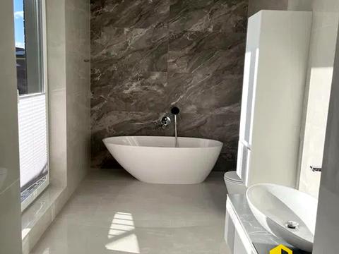 будинок за адресою Грушевського, 2 Е