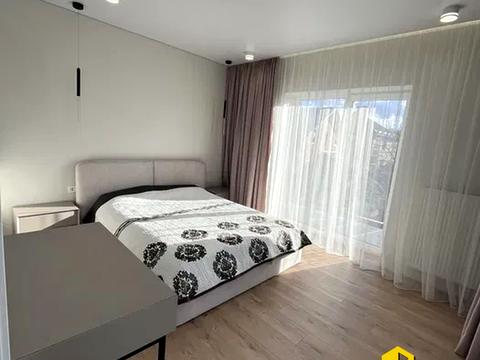 будинок за адресою Грушевського, 2 Е