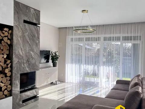 будинок за адресою Грушевського, 2 Е